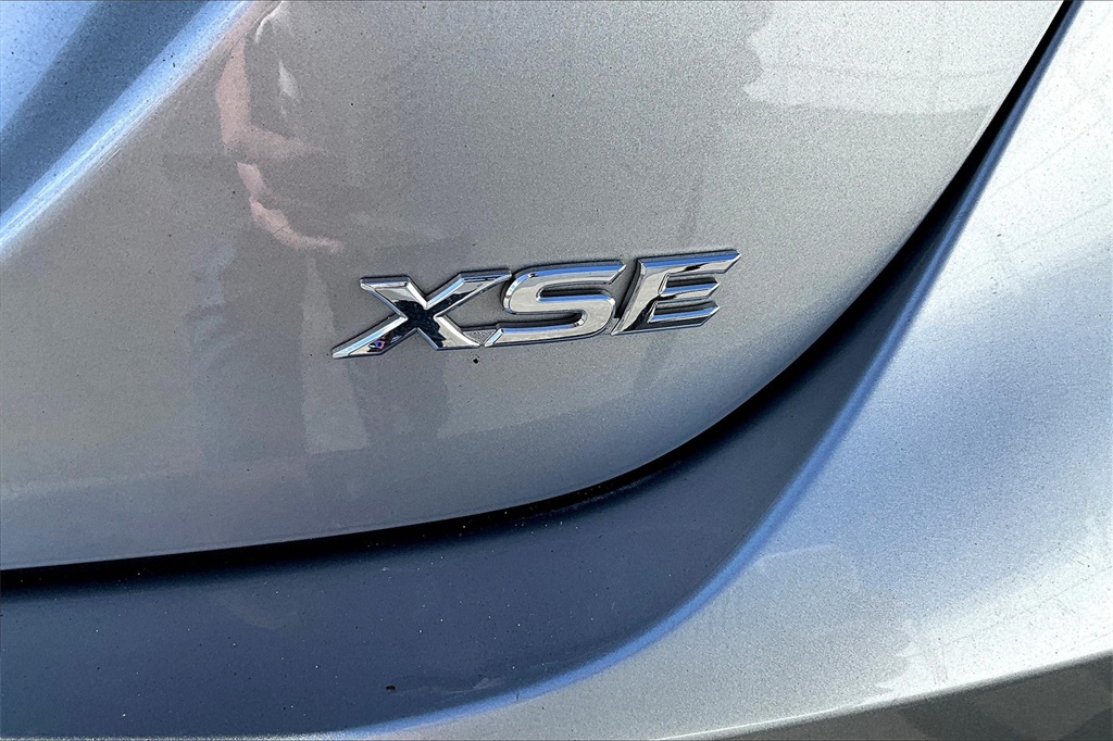 2023 Toyota Camry XSE - Photo 28