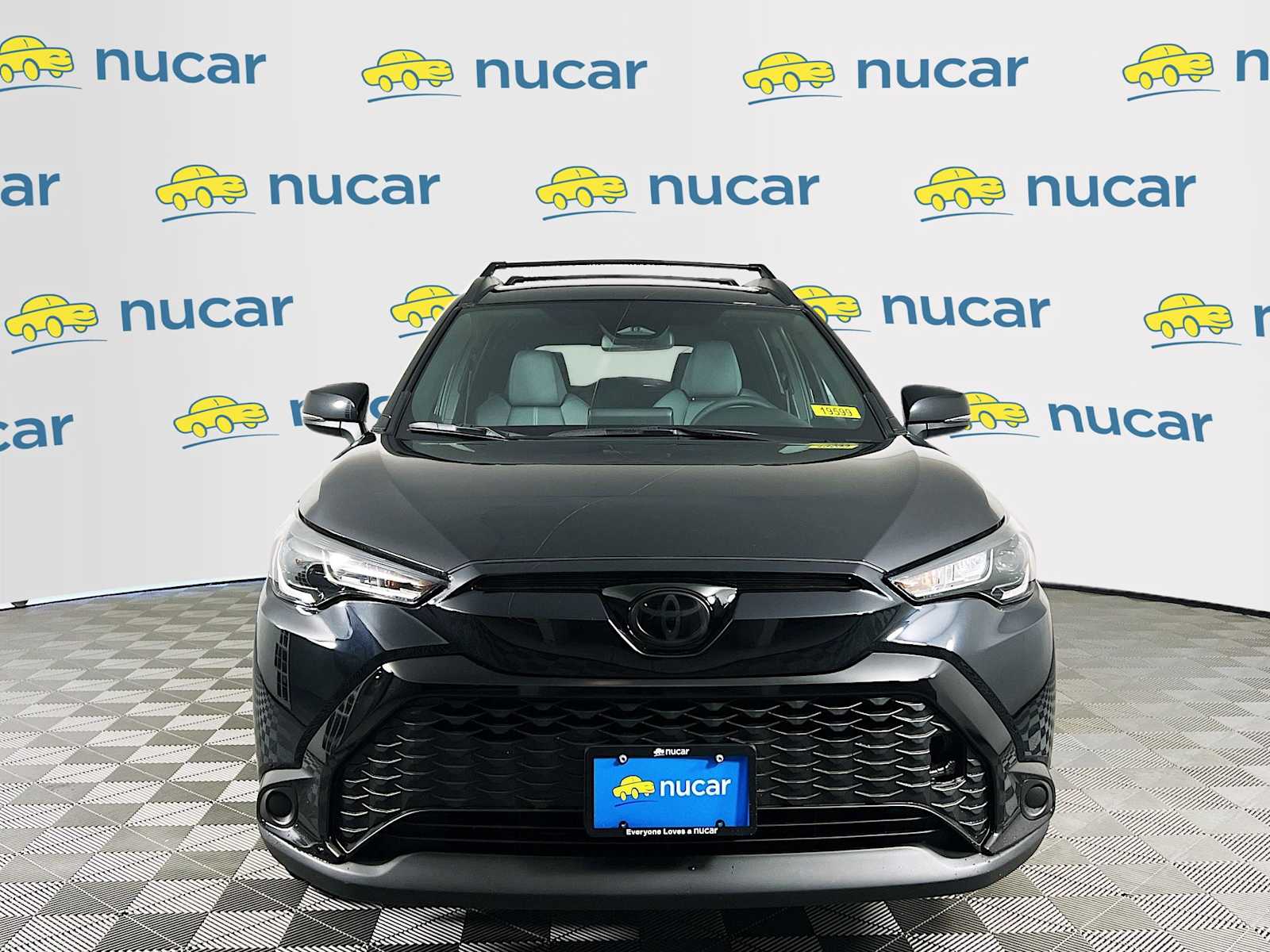 2025 Toyota Corolla Cross Hybrid SE - Photo 2