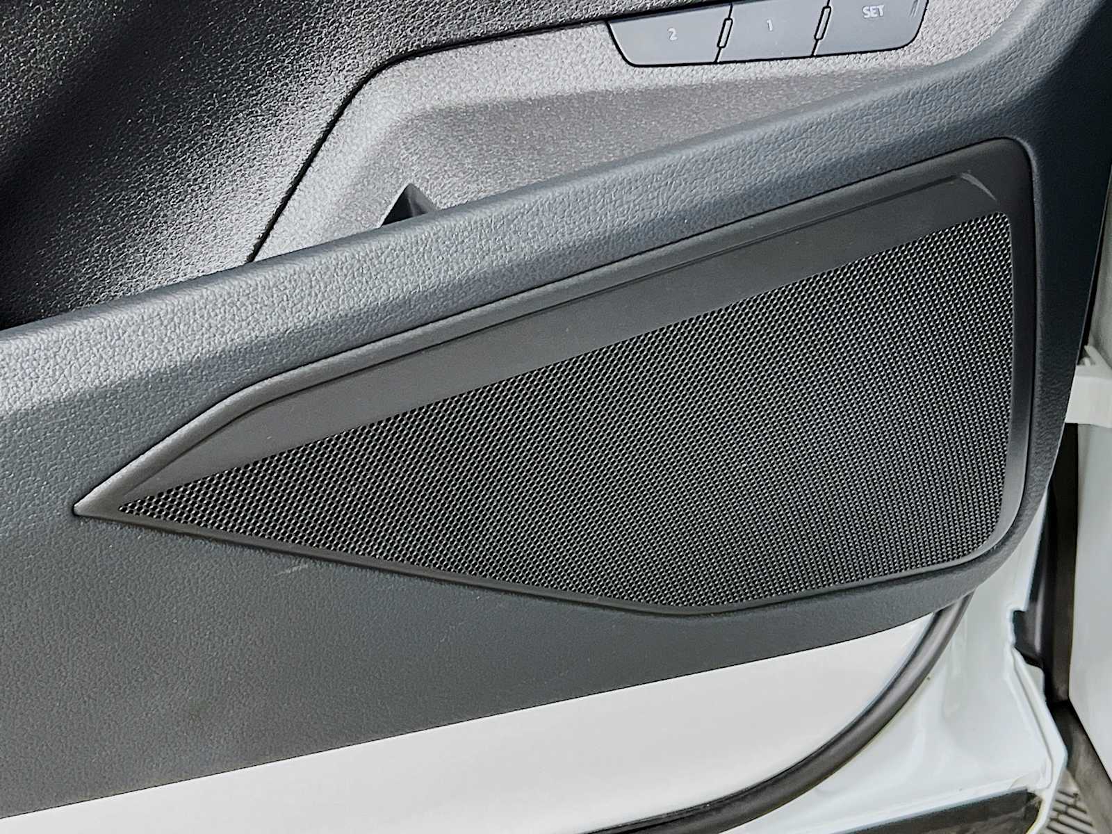 2022 Audi e-tron Premium - Photo 19