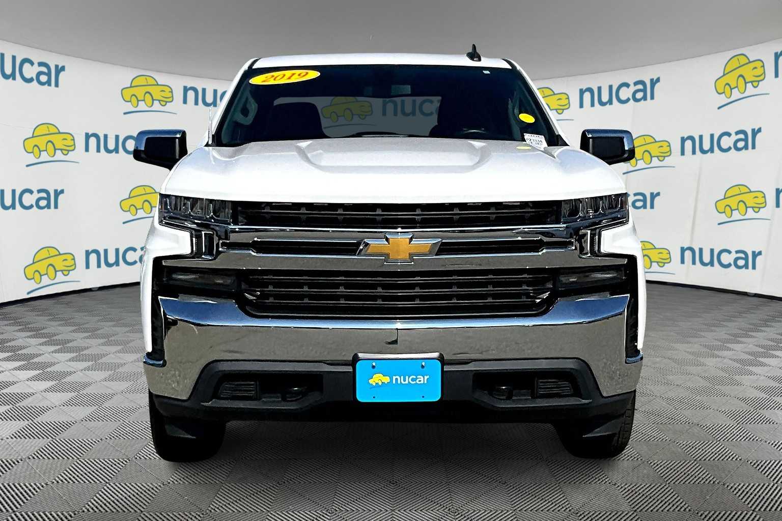 2019 Chevrolet Silverado 1500 LT - Photo 2