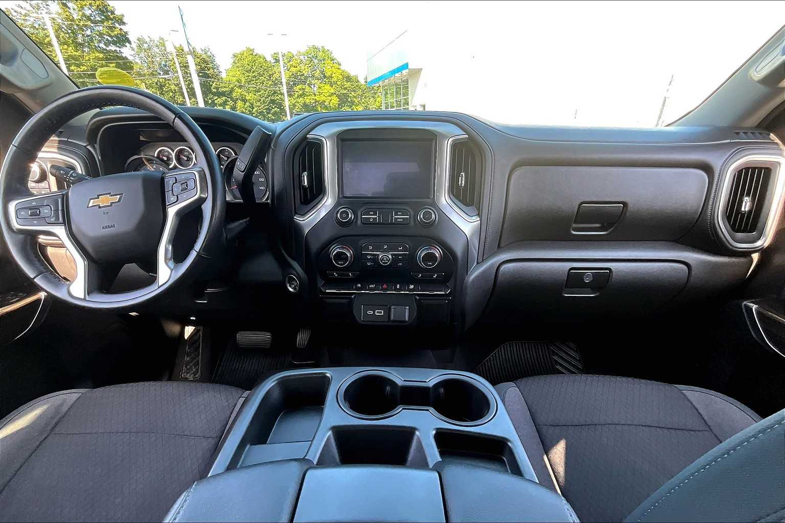 2019 Chevrolet Silverado 1500 LT - Photo 21