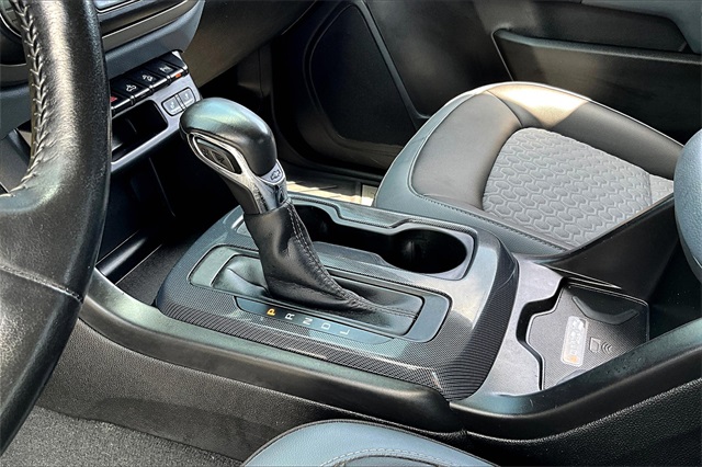 2022 Chevrolet Colorado Z71 - Photo 19