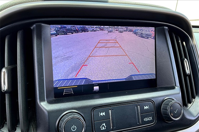2022 Chevrolet Colorado Z71 - Photo 24