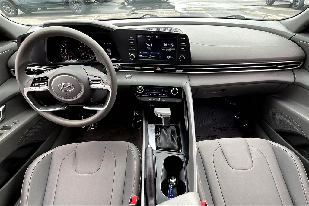 2022 Hyundai Elantra SEL - Photo 20