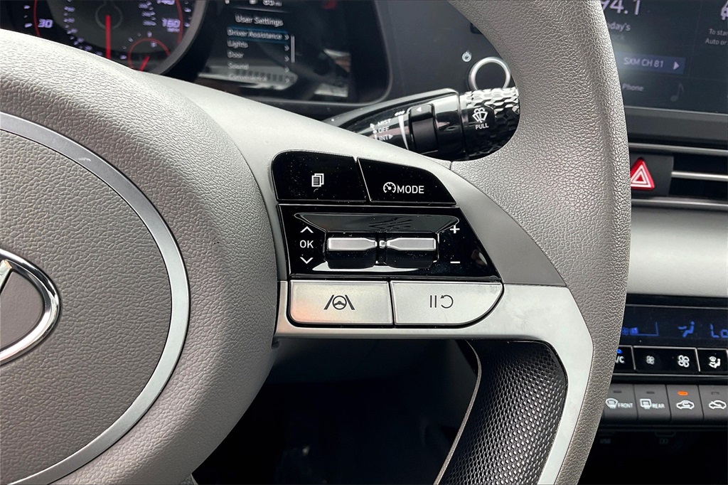 2022 Hyundai Elantra SEL - Photo 22