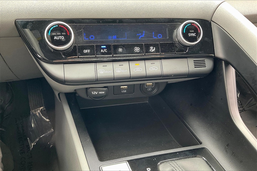 2022 Hyundai Elantra SEL - Photo 24