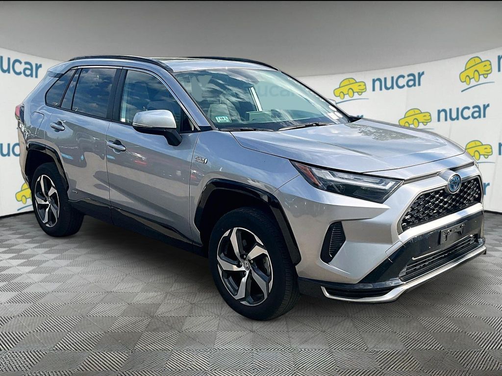 2024 Toyota RAV4 Prime SE