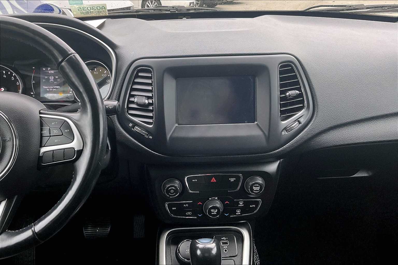 2020 Jeep Compass Latitude - Photo 18