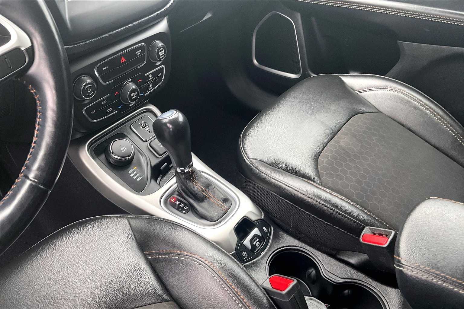 2020 Jeep Compass Latitude - Photo 20
