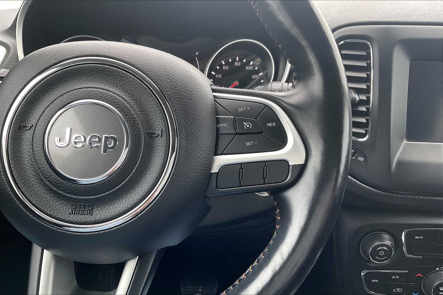 2020 Jeep Compass Latitude - Photo 23