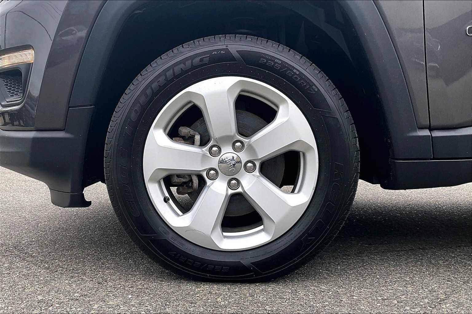 2020 Jeep Compass Latitude - Photo 7