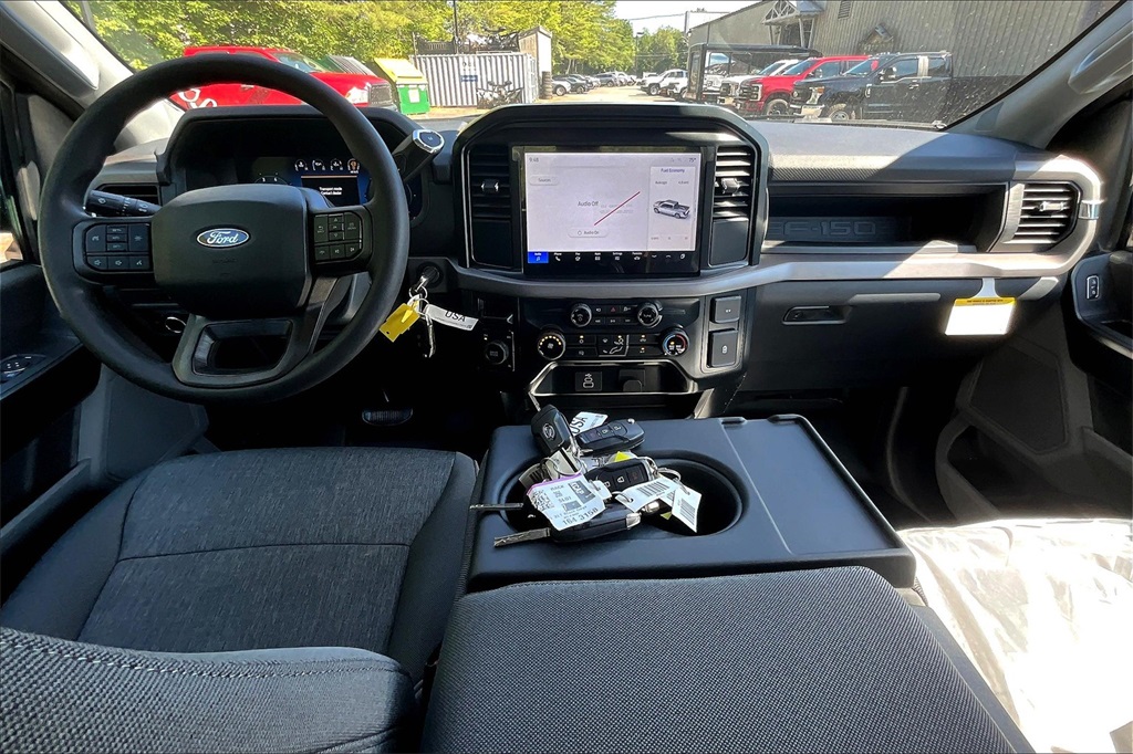 2025 Ford F-150 XL - Photo 6