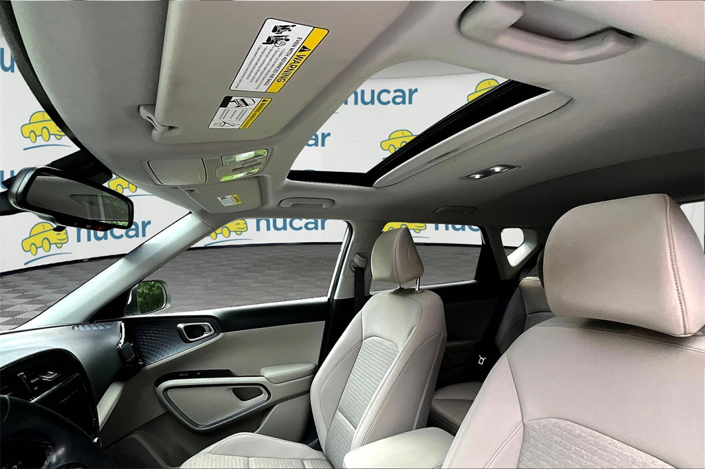 2023 Kia Soul EX - Photo 21