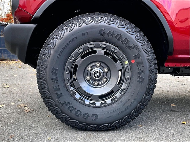 2025 Ford Bronco Base - Photo 13