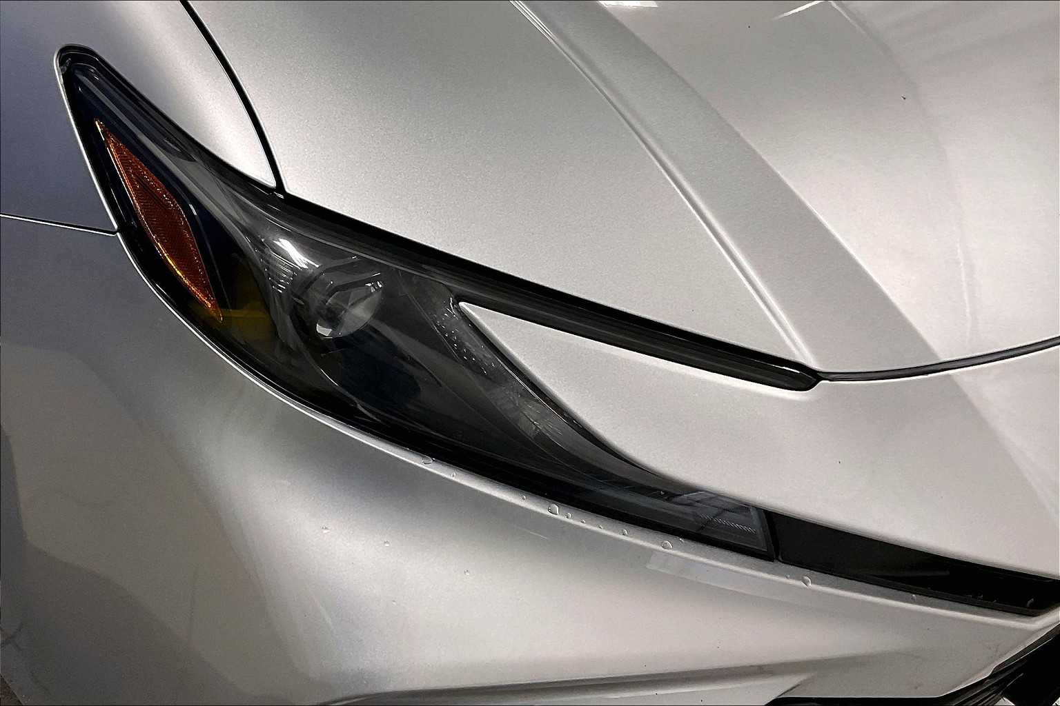 2025 Toyota Camry LE - Photo 32