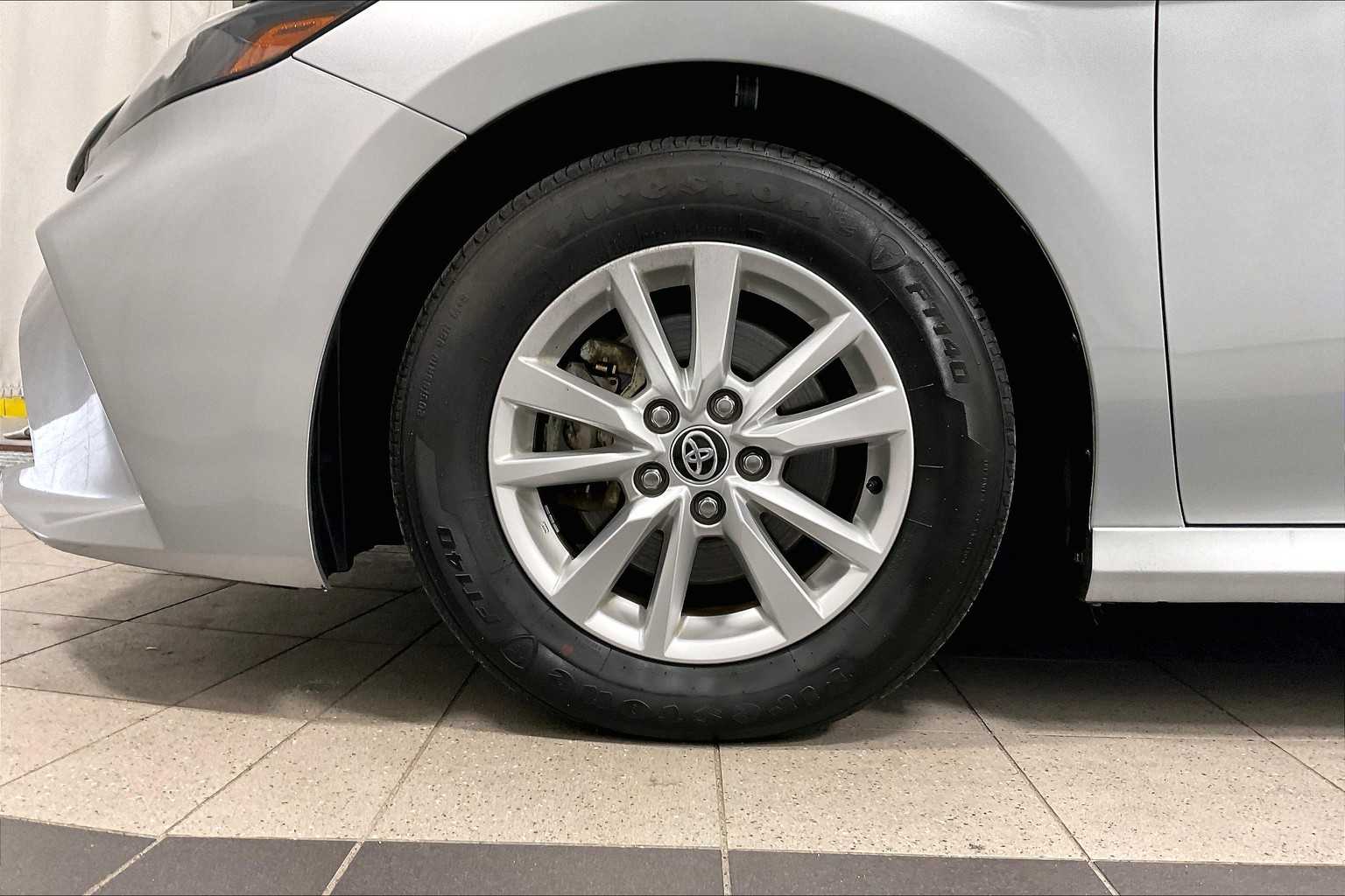 2025 Toyota Camry LE - Photo 7