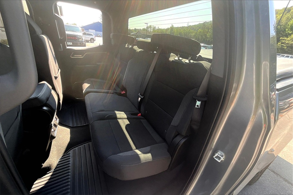 2024 Chevrolet Silverado 1500 LT - Photo 15