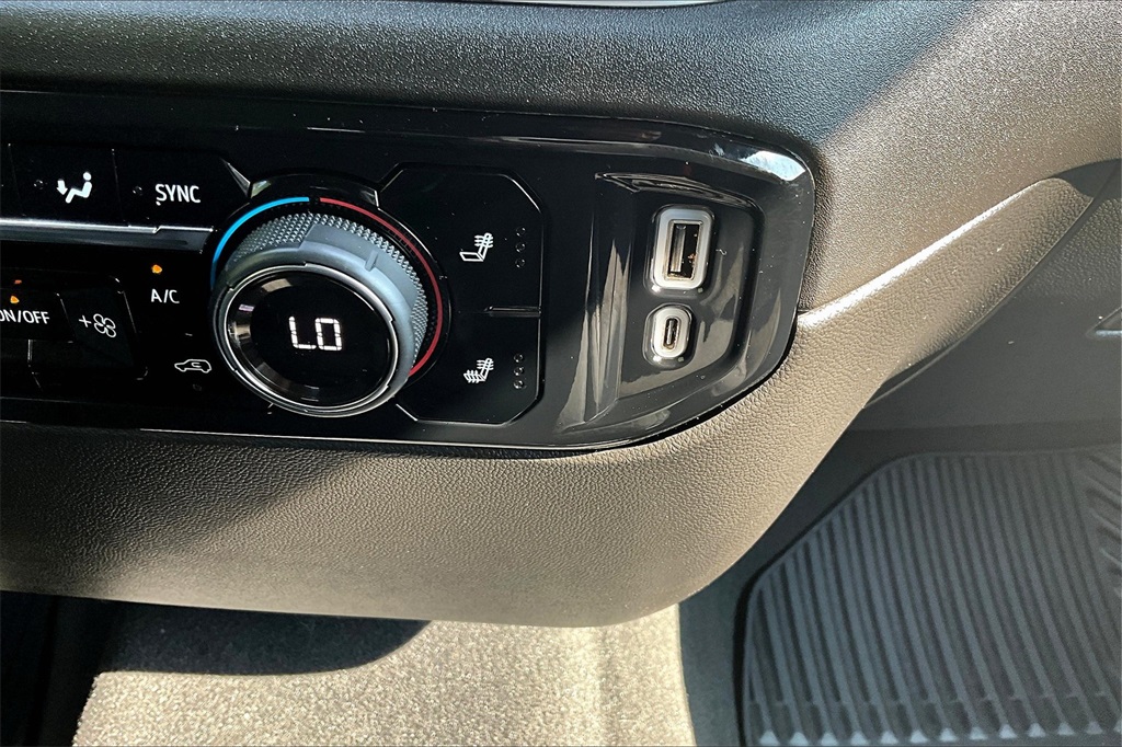2024 Chevrolet Silverado 1500 LT - Photo 27