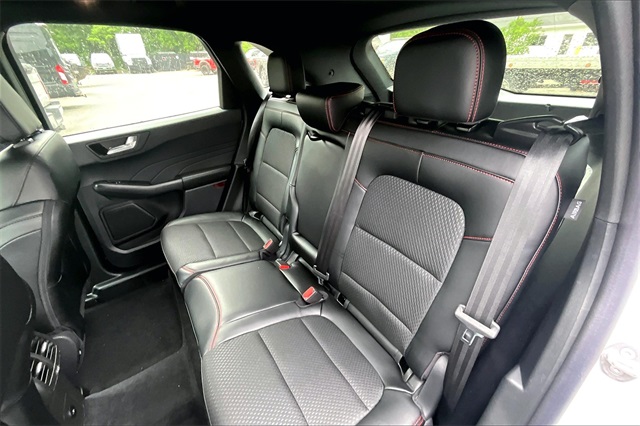 2025 Ford Escape Hybrid ST-Line Select - Photo 11
