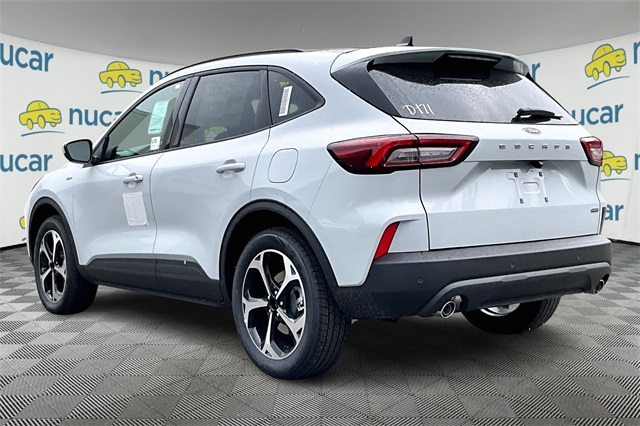 2025 Ford Escape Hybrid ST-Line Select - Photo 4