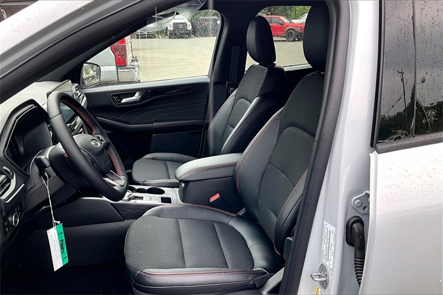 2025 Ford Escape Hybrid ST-Line Select - Photo 10