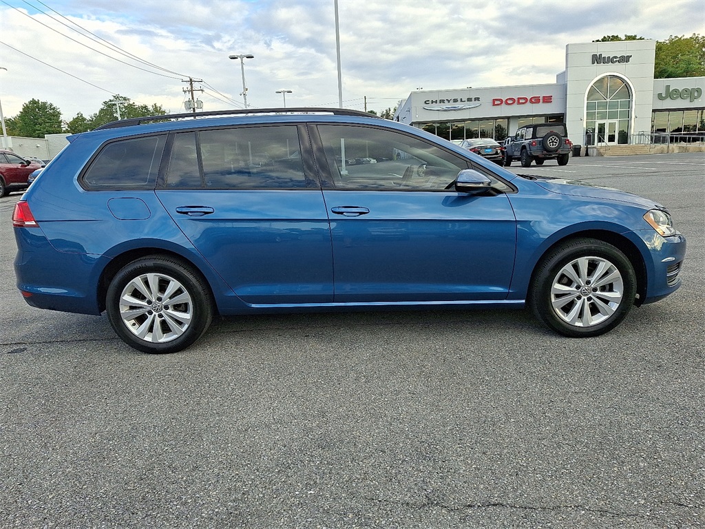 2017 Volkswagen Golf SportWagen S - Photo 8