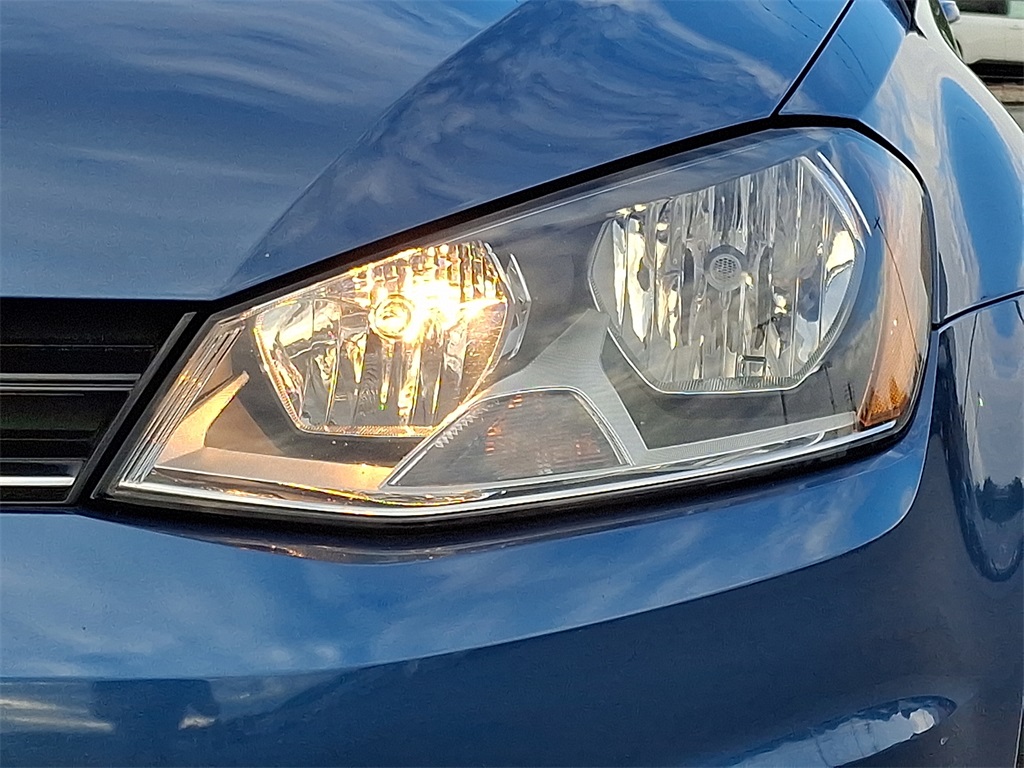 2017 Volkswagen Golf SportWagen S - Photo 10