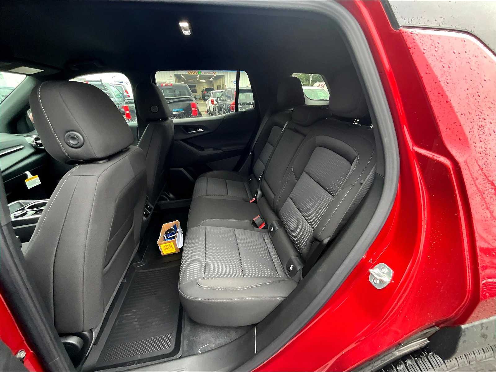 2026 Chevrolet Equinox AWD LT - Photo 15