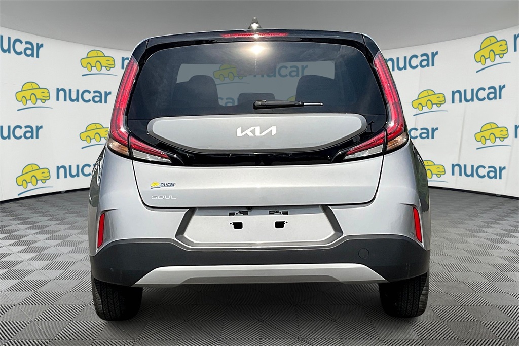 2023 Kia Soul LX - Photo 5