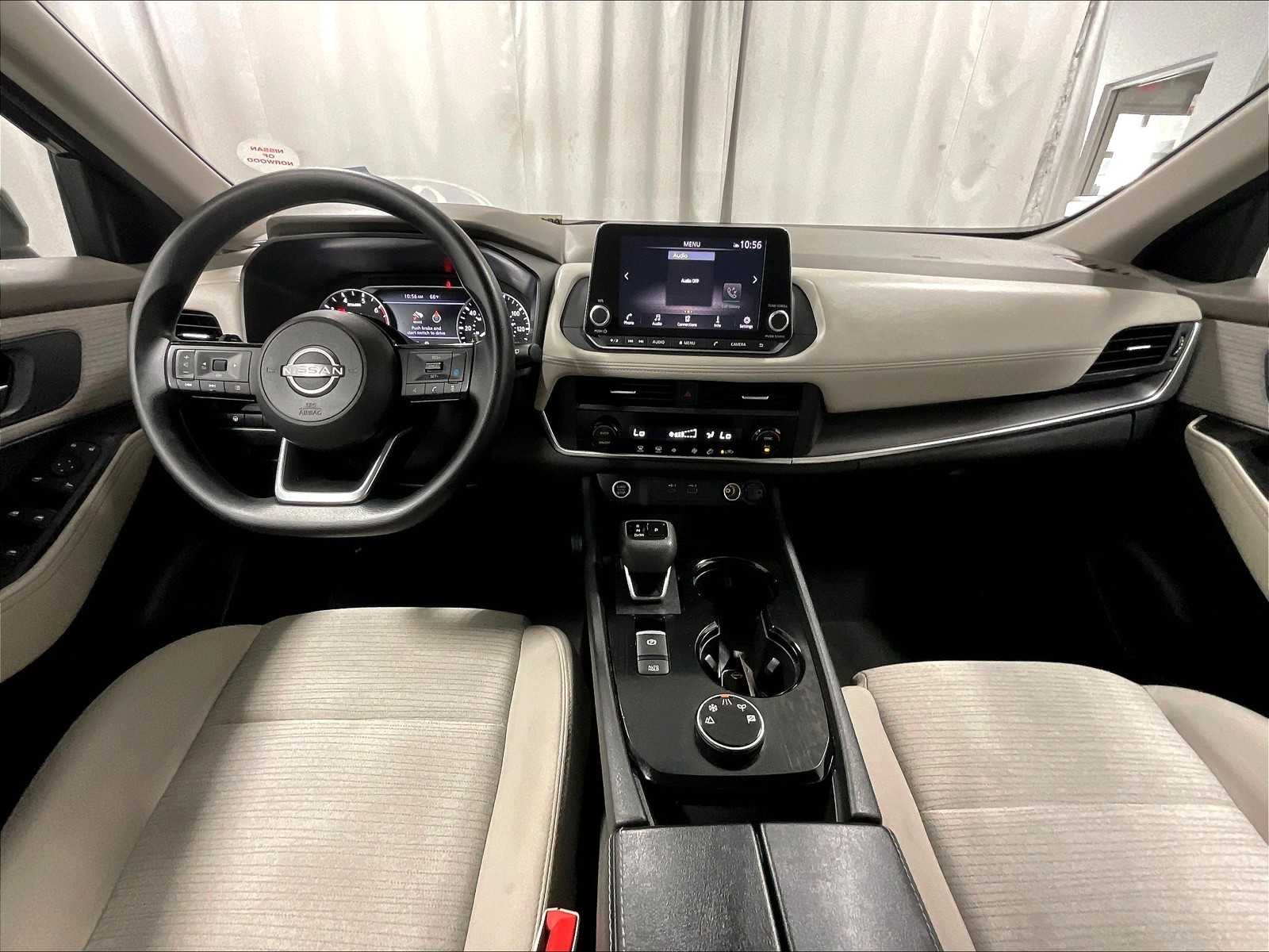 2023 Nissan Rogue SV - Photo 21