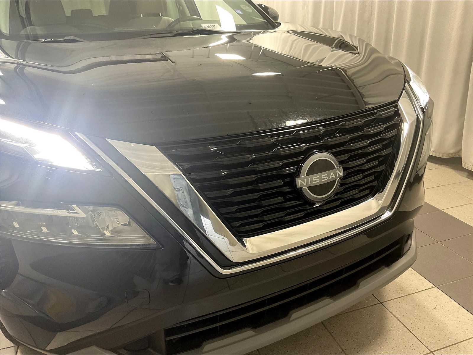 2023 Nissan Rogue SV - Photo 30