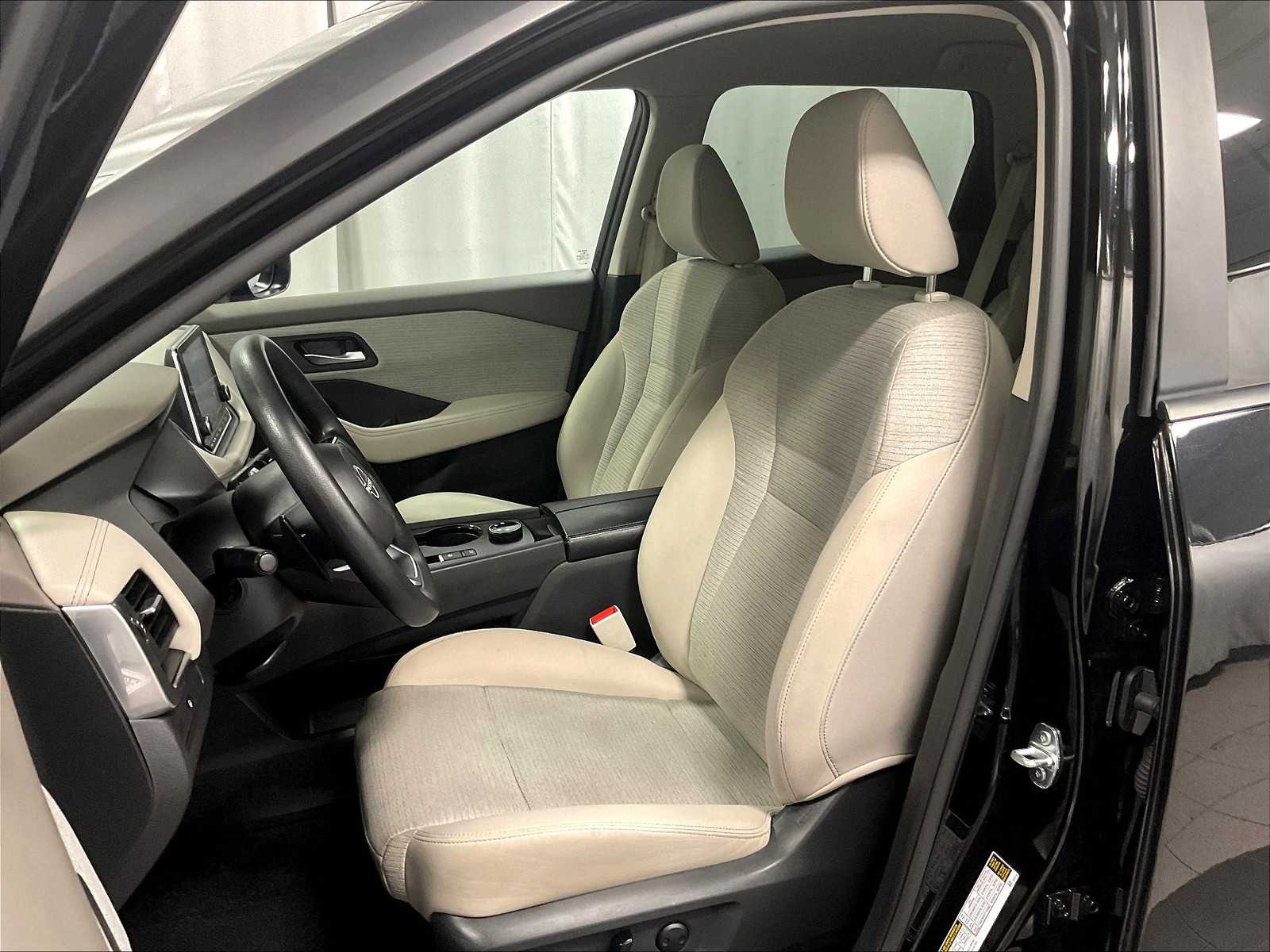 2023 Nissan Rogue SV - Photo 10