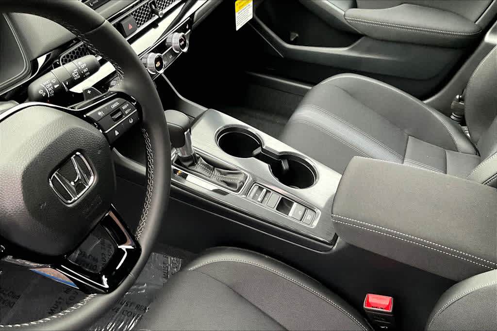 2025 Honda Civic Hybrid Sport - Photo 13