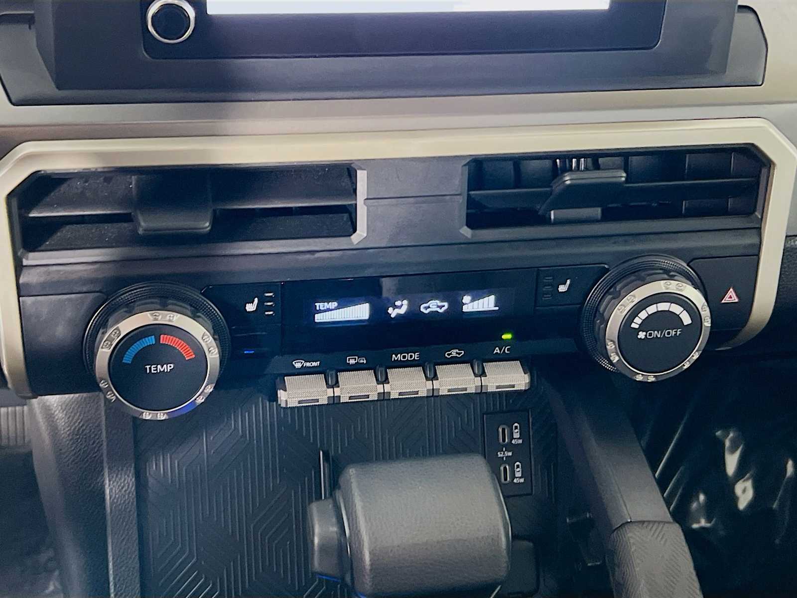 2024 Toyota Tacoma SR5 - Photo 15