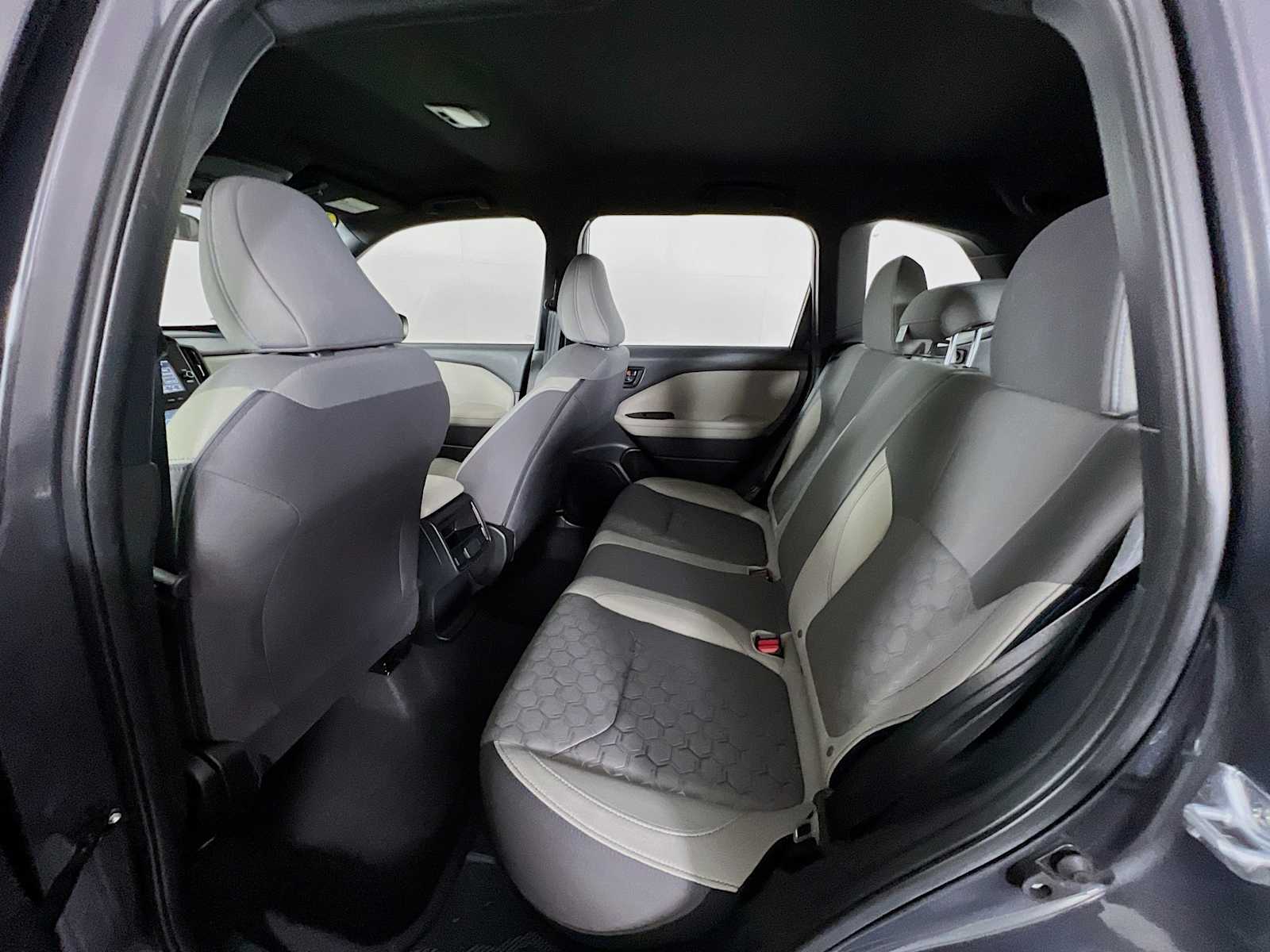 2025 Subaru Forester  - Photo 23