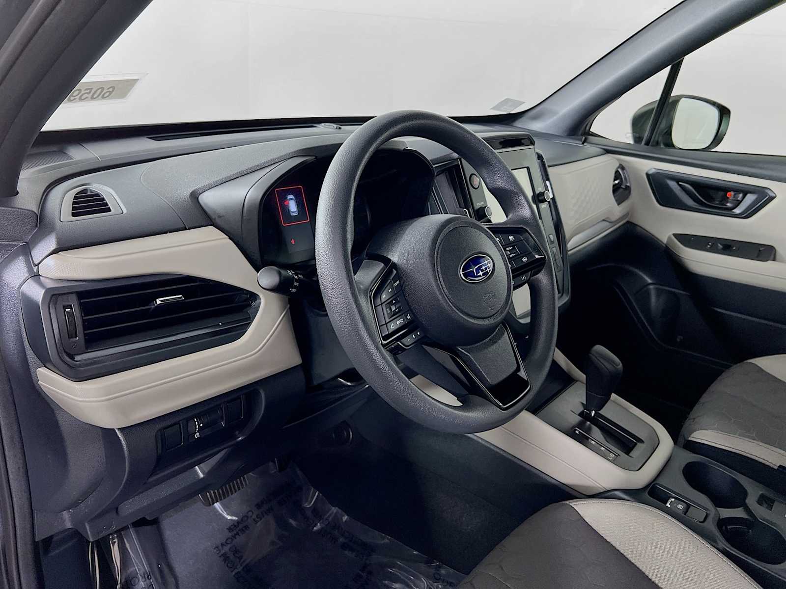 2025 Subaru Forester  - Photo 9