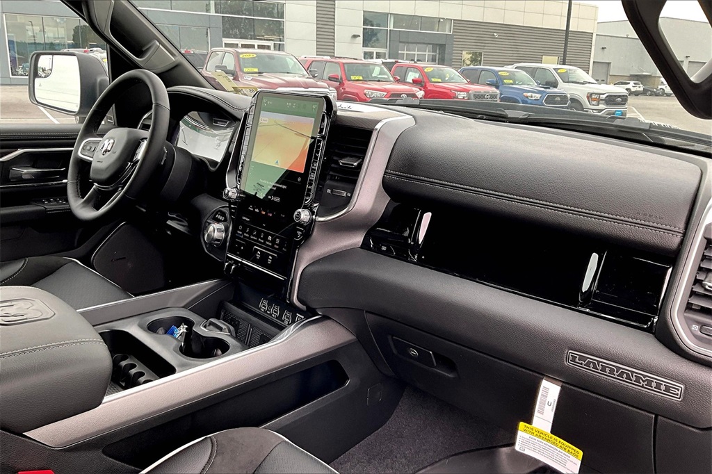 2025 Ram 1500 Laramie - Photo 10