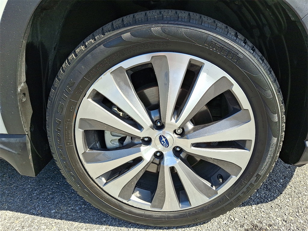 2021 Subaru Ascent Limited - Photo 9