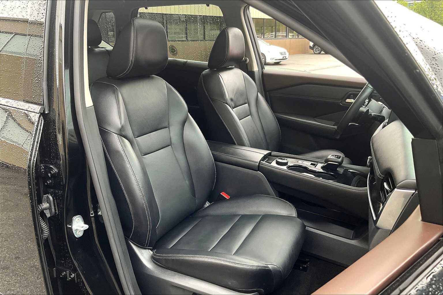 2022 Nissan Rogue SL - Photo 11