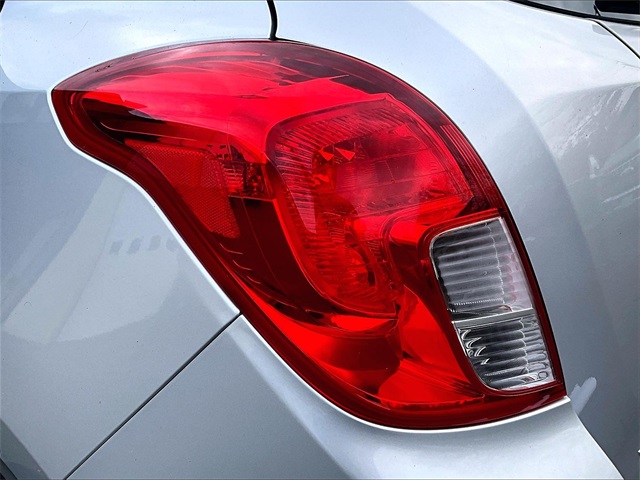 2015 Buick Encore Base - Photo 31