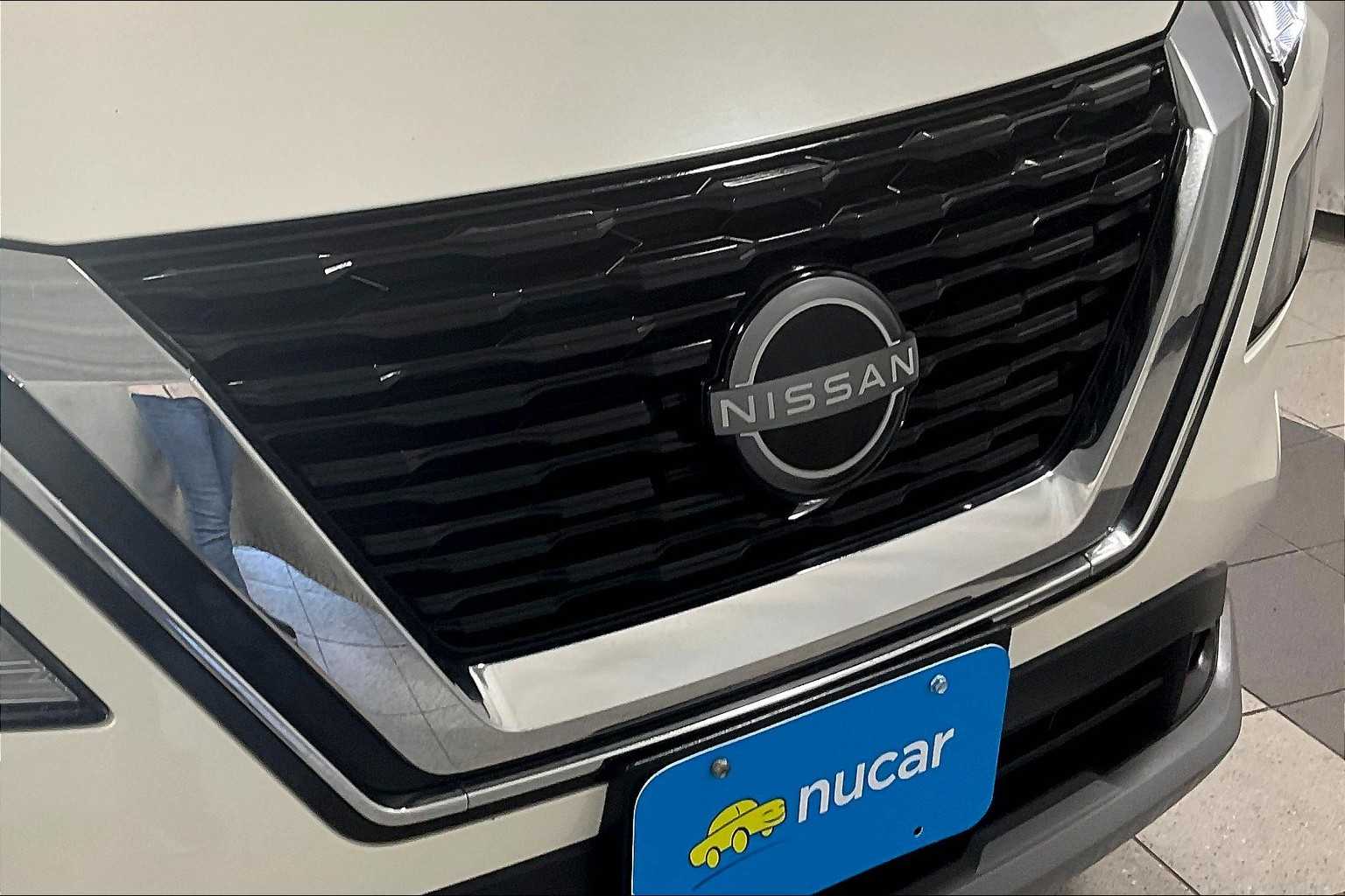 2023 Nissan Rogue SV - Photo 31