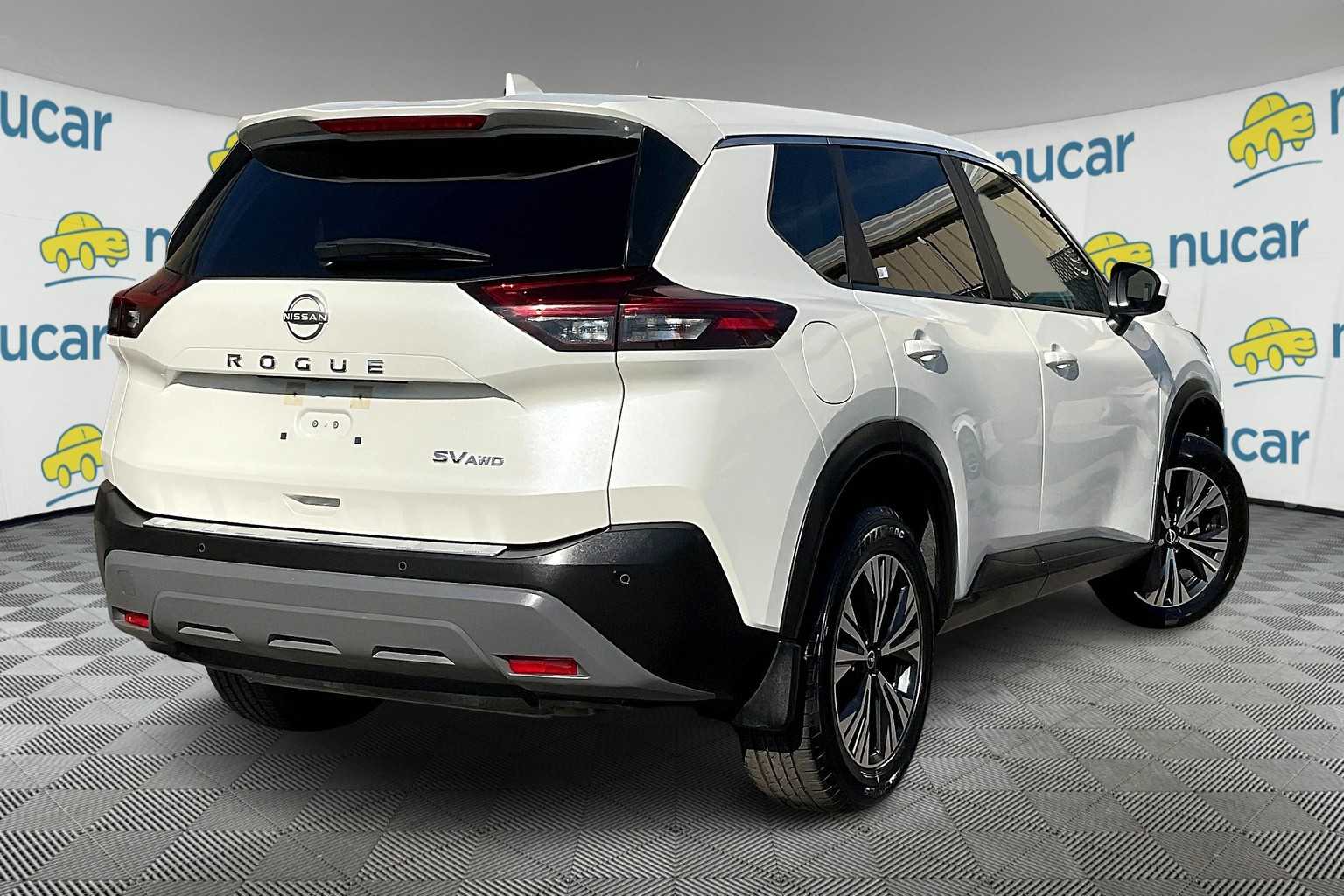 2023 Nissan Rogue SV - Photo 6