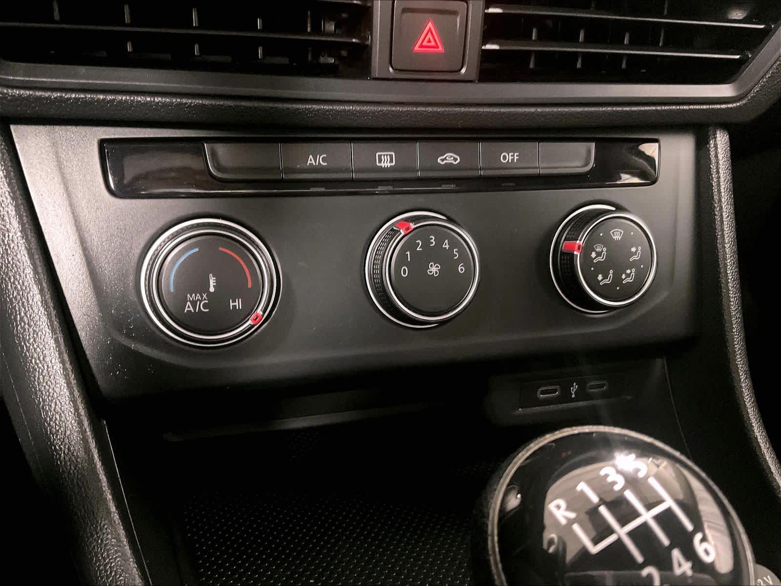 2020 Volkswagen Jetta S - Photo 24