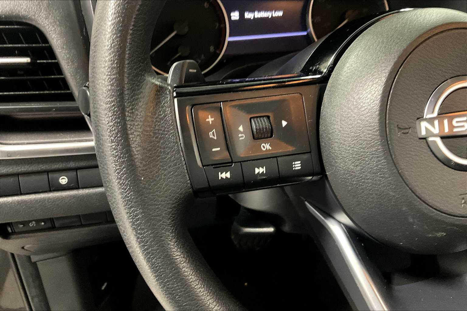 2023 Nissan Rogue SV - Photo 23