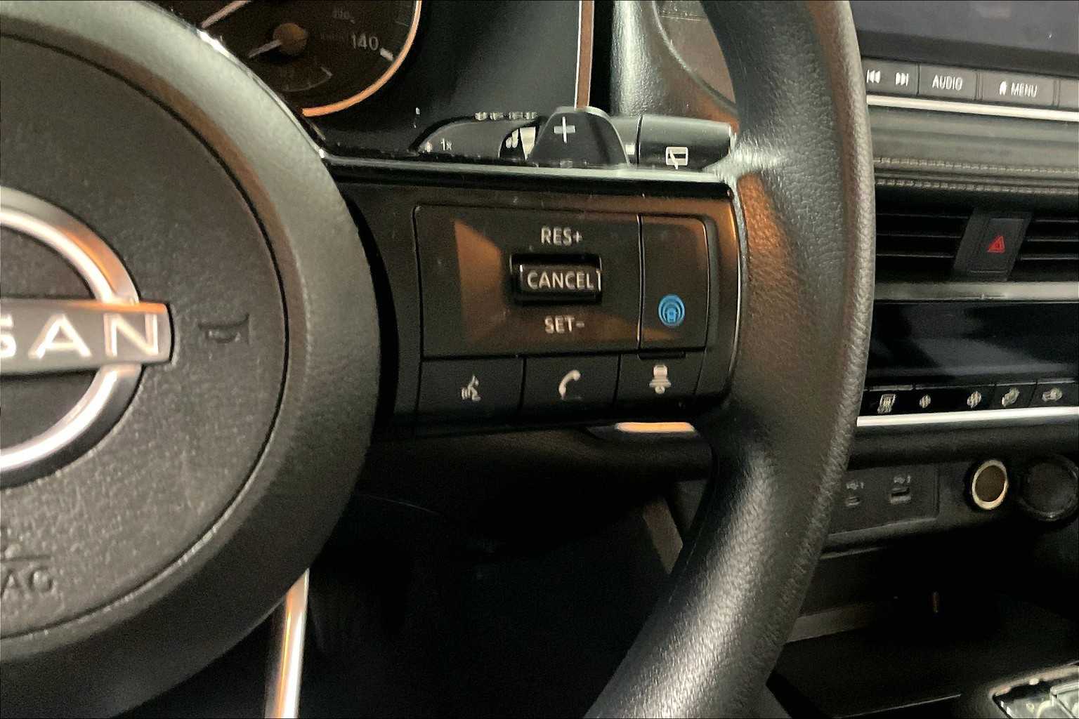 2023 Nissan Rogue SV - Photo 24