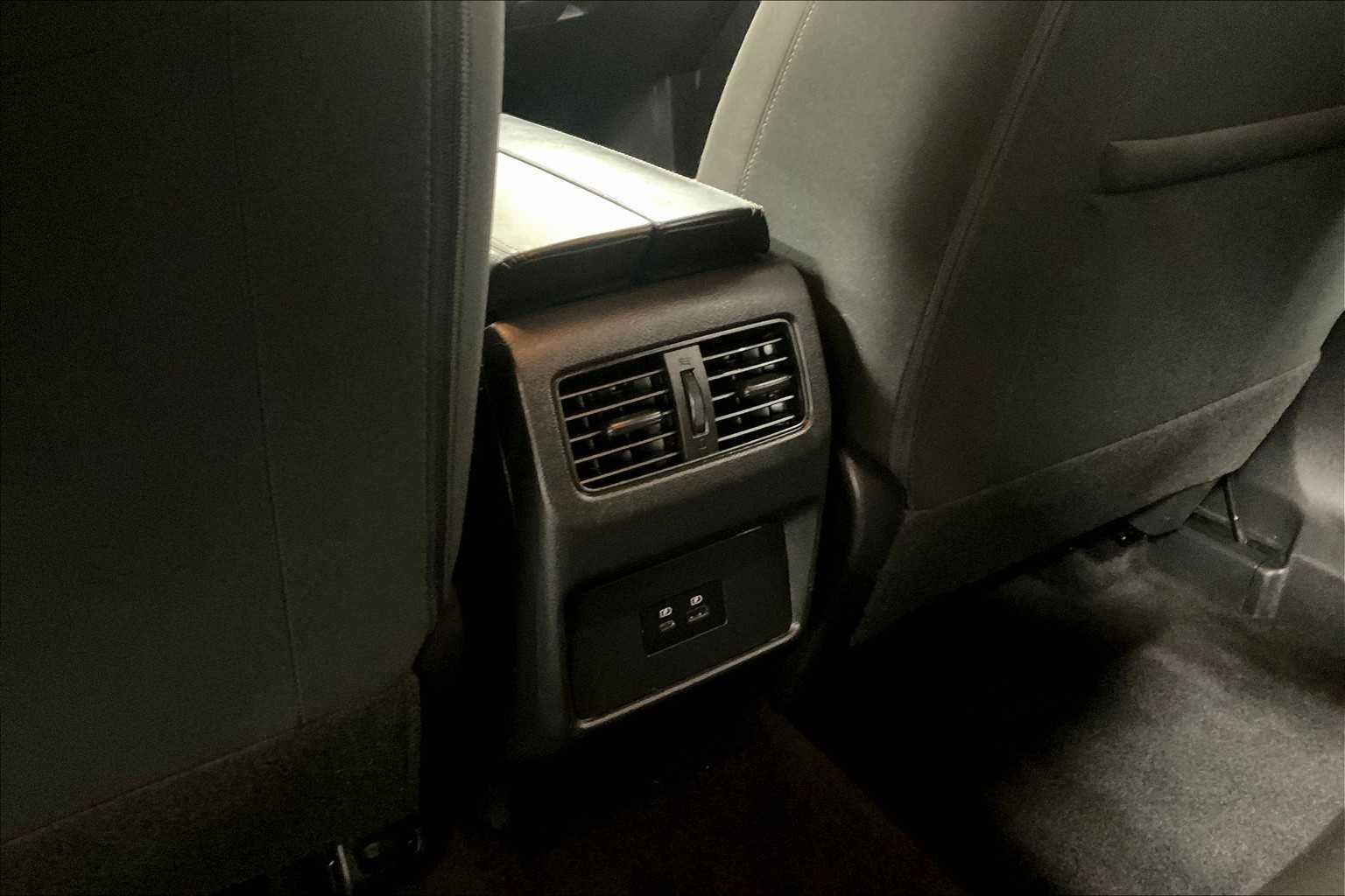 2023 Nissan Rogue SV - Photo 28