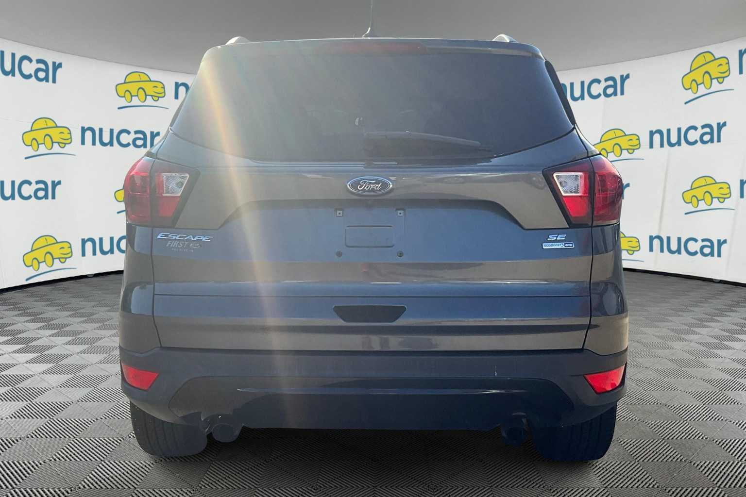 2019 Ford Escape SE - Photo 3