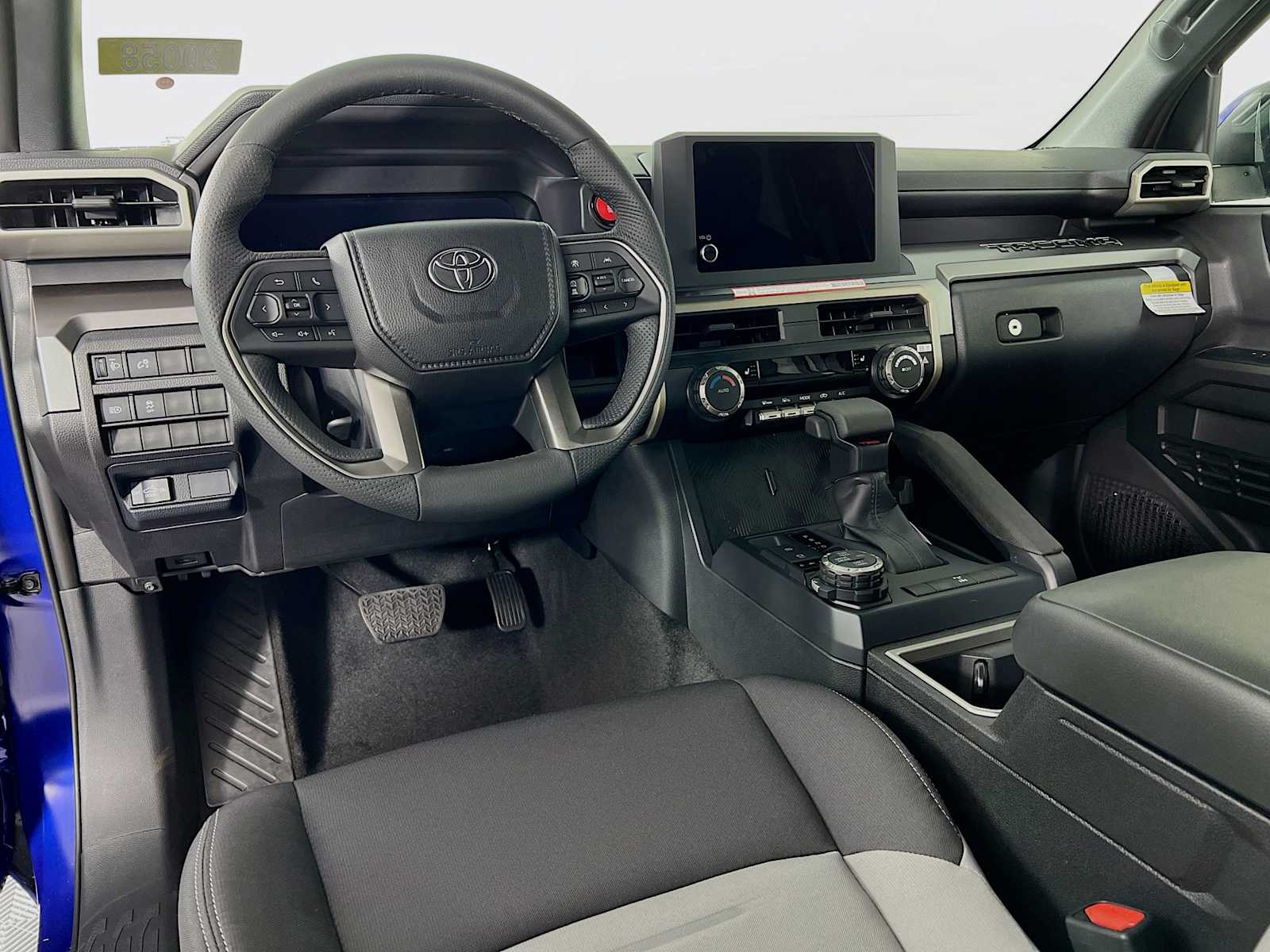 2025 Toyota Tacoma TRD Off Road - Photo 6