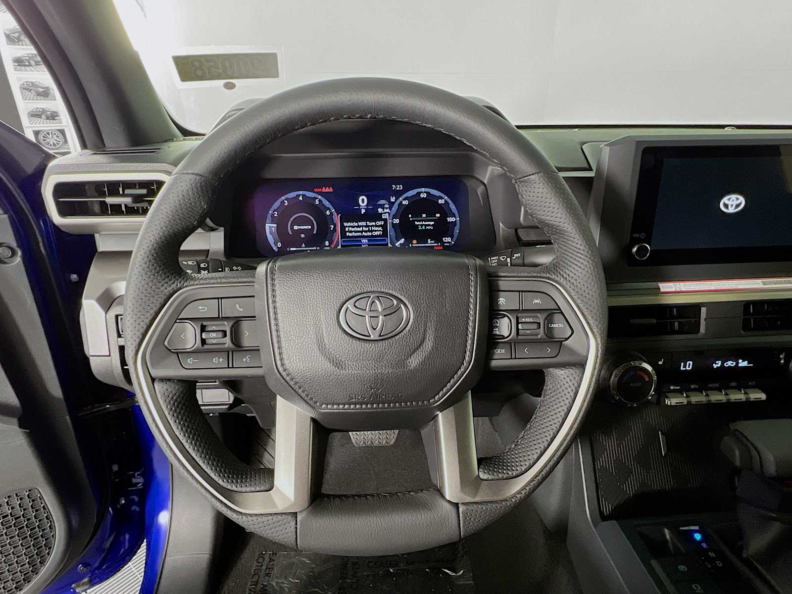 2025 Toyota Tacoma TRD Off Road - Photo 7