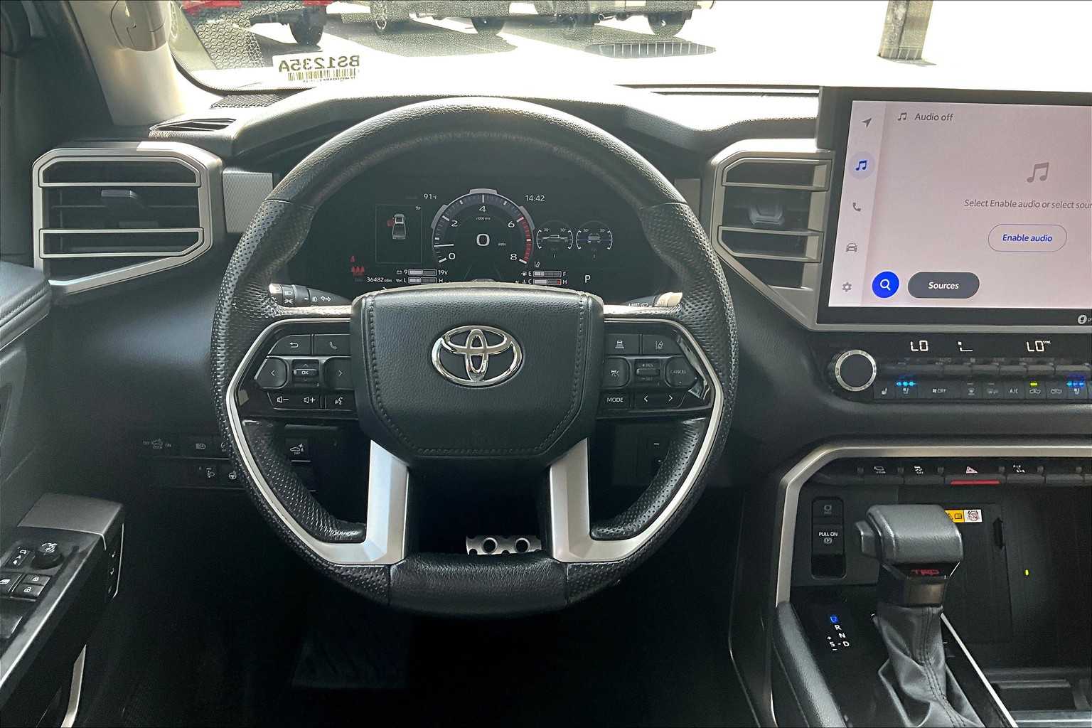 2024 Toyota Tundra Limited - Photo 17